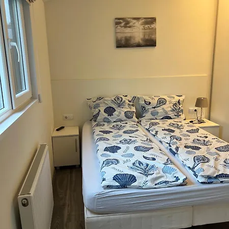 بيت للعطل Seaside Bovenkarspel